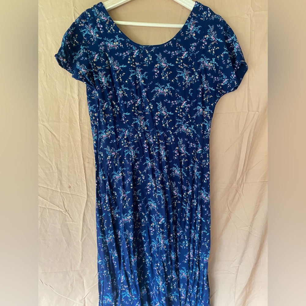Navy Floral Scoop Neck Maxi Dress
